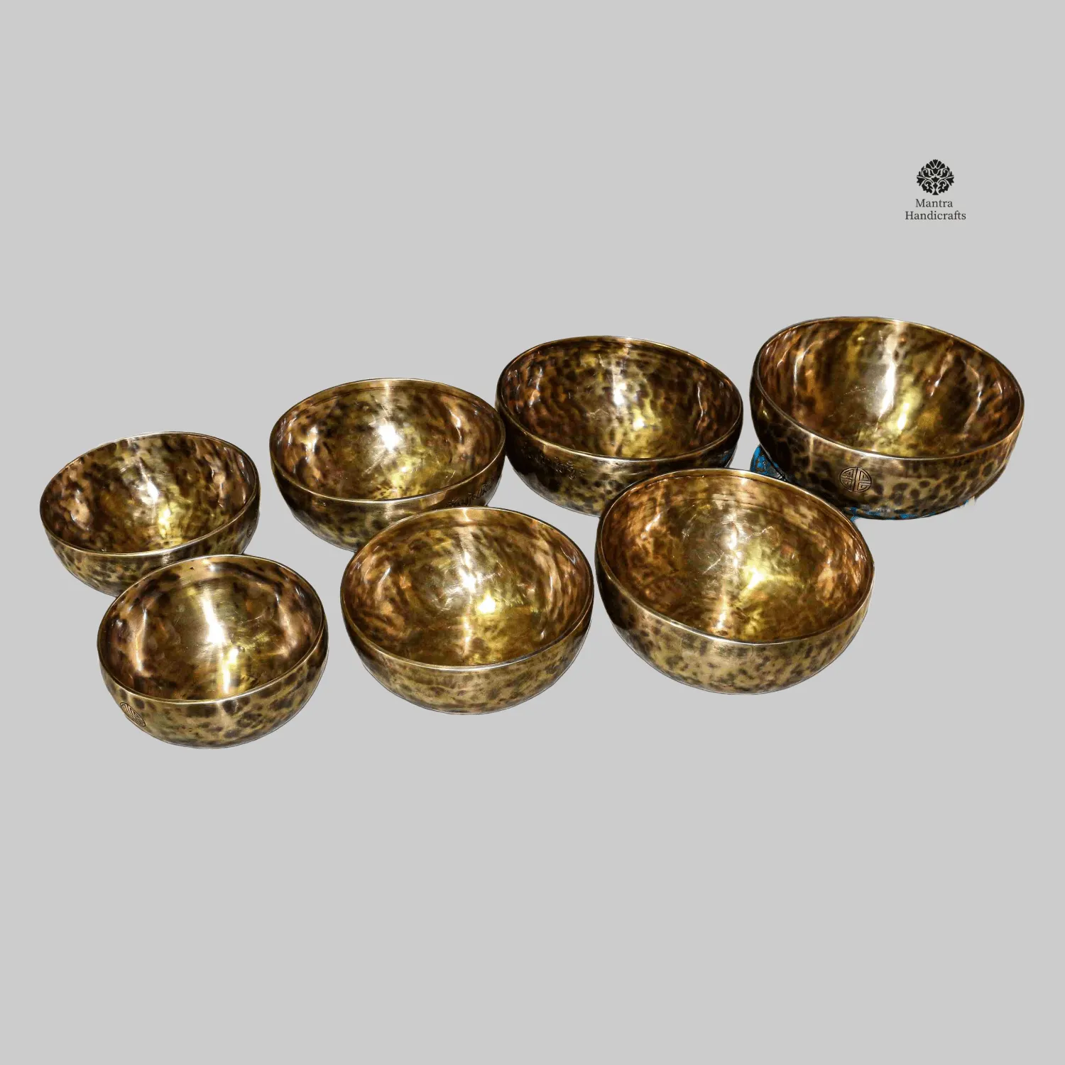 7 Chakra Singing Bowl Set | 15–28cm Bronze Full Moon Carved