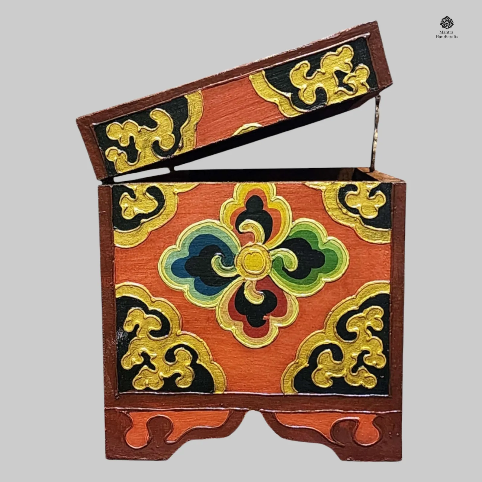 Buddhist Wooden Box | Snow Lion Design in Tibetan Tradition